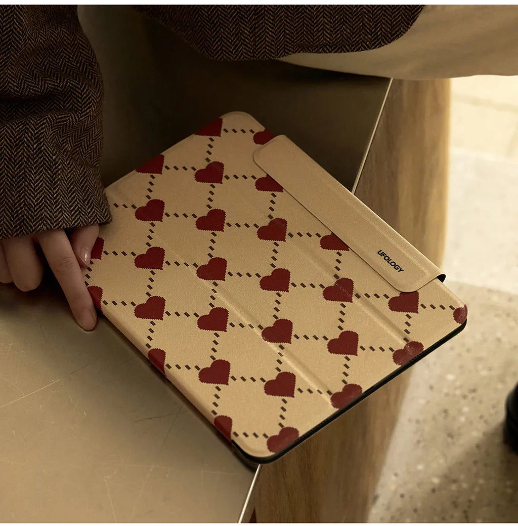 Flat polyurethane protective case with magnetic clip for iPad Air 5 and iPad Air 4 tablets.