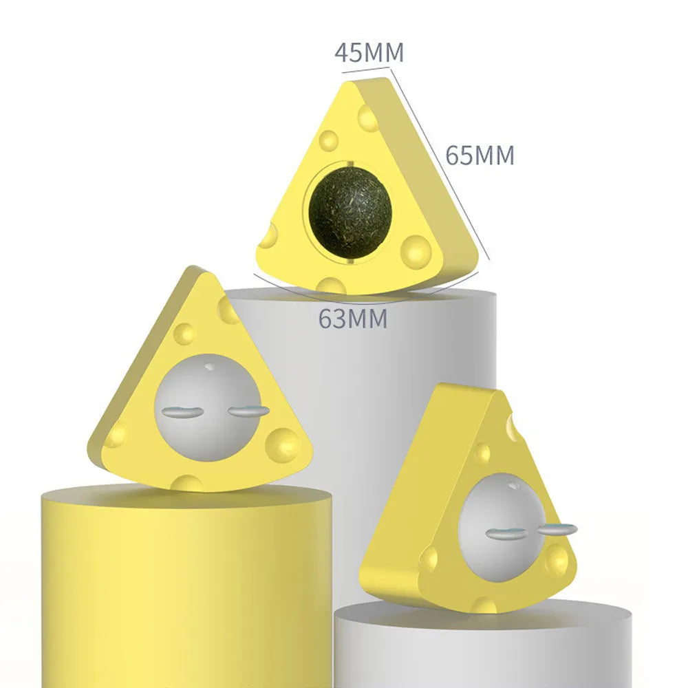 Yellow catnip toy balls with natural silvervine and edible cheese flavour for feline dental care and entertainment
