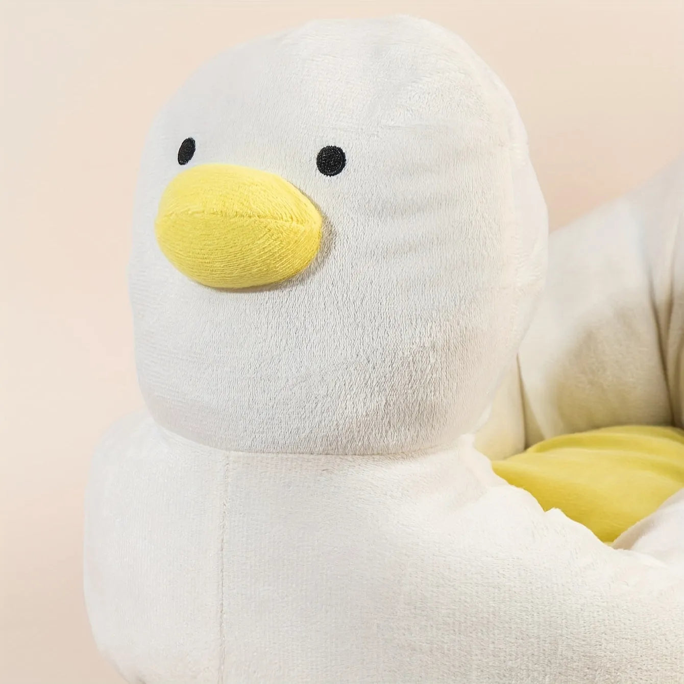 Duck shape soft polyester pet bed for small dogs and cats in blue or white colours