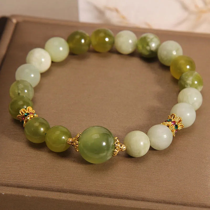 Original design Mori style women's bracelet crafted from green Xiuyan jade