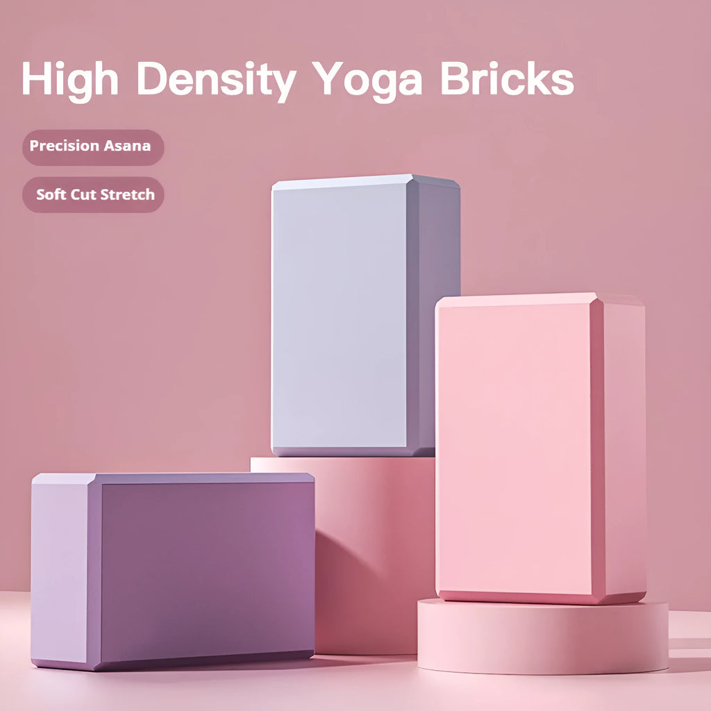 Solid-colour EVA foam yoga block measuring 23x15x7.6cm with grip ridges