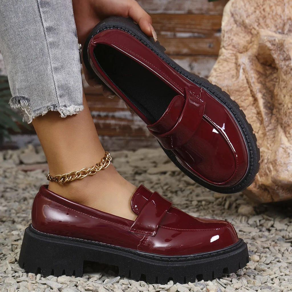 Women's plus size slip-on loafers with chunky platform heel in black, green or wine red