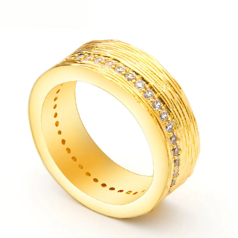 Gold geometric zircon ring for women on a white background, showing detailed metalwork and size options 6, 7, 8.