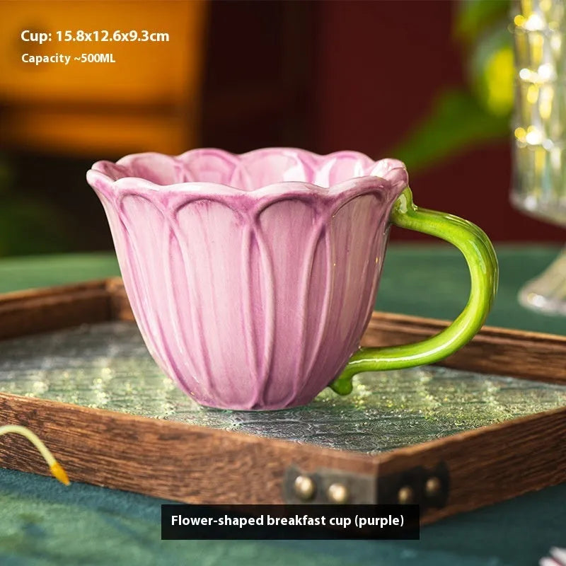 Ceramic breakfast mug with floral pattern showing 500ml capacity in red colour option
