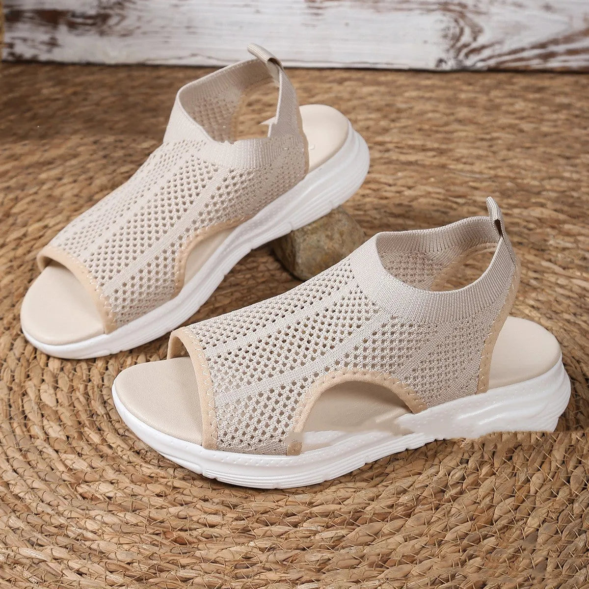 Women's black platform sports sandals with mesh lining and rubber sole