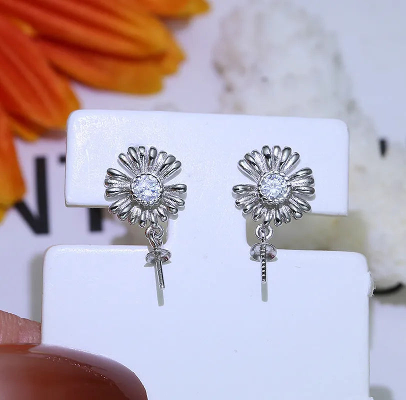 S925 sterling silver baroque earring holder with floral design and included earrings
