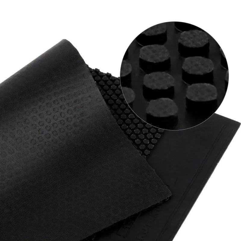 Single sheet of black and red small particle table tennis rubber for racket replacement