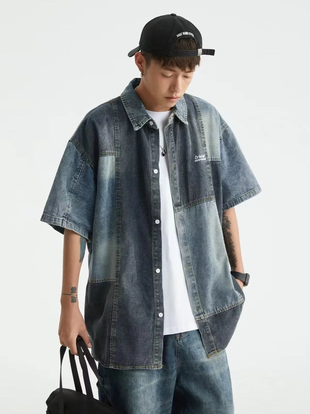 Blue Japanese-style retro denim shirt for men with washed stitching and loose cardigan fit