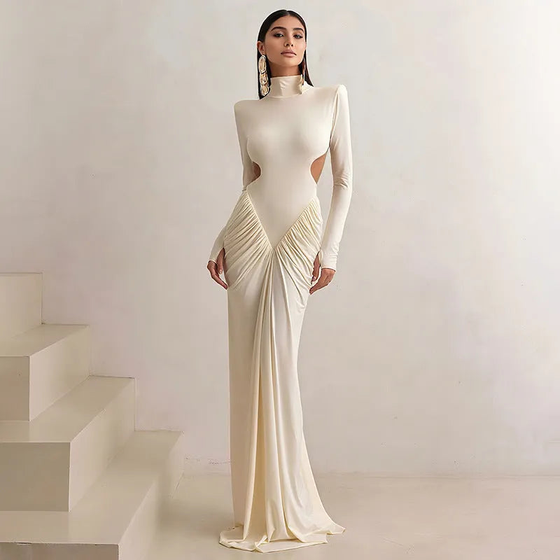 Women's backless pleated dress with high collar and long sleeves in slim fit Asian sizing