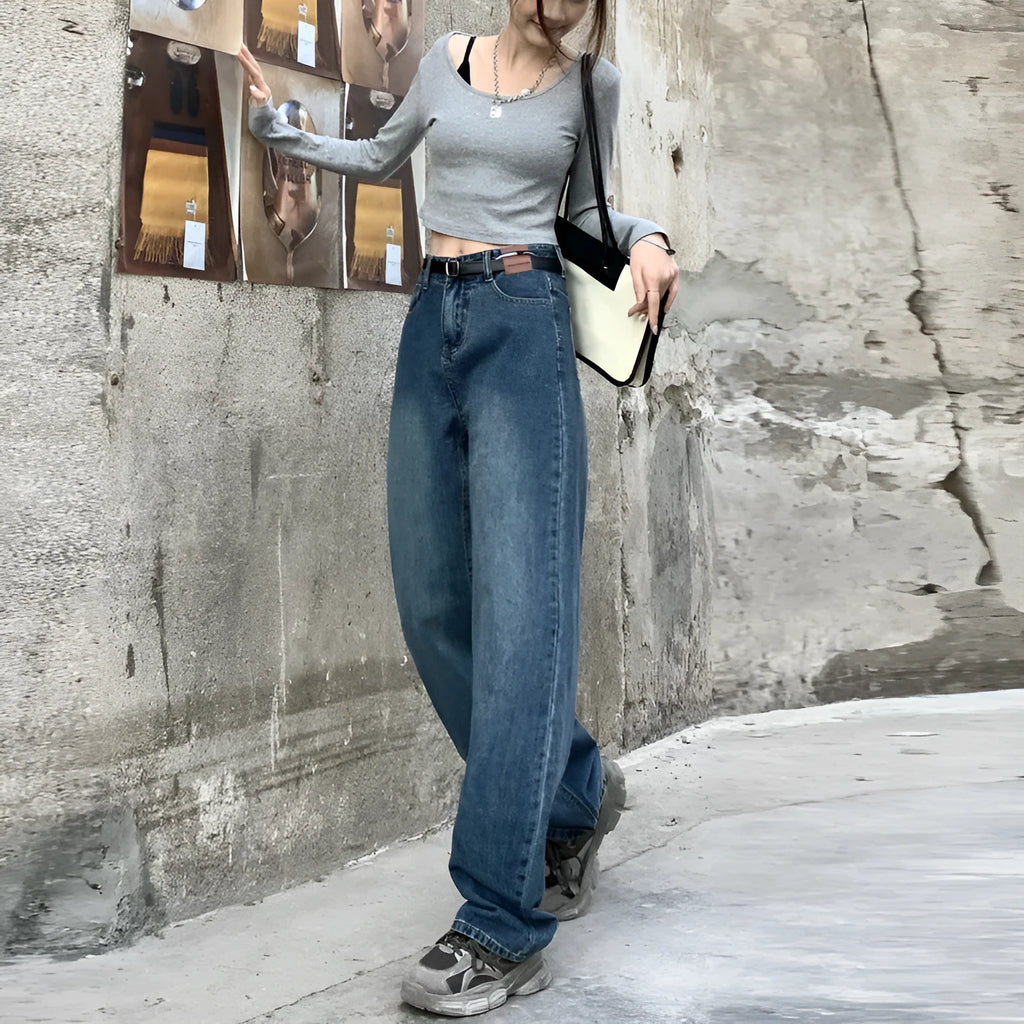 Women's retro blue high waist straight leg jeans in denim fabric