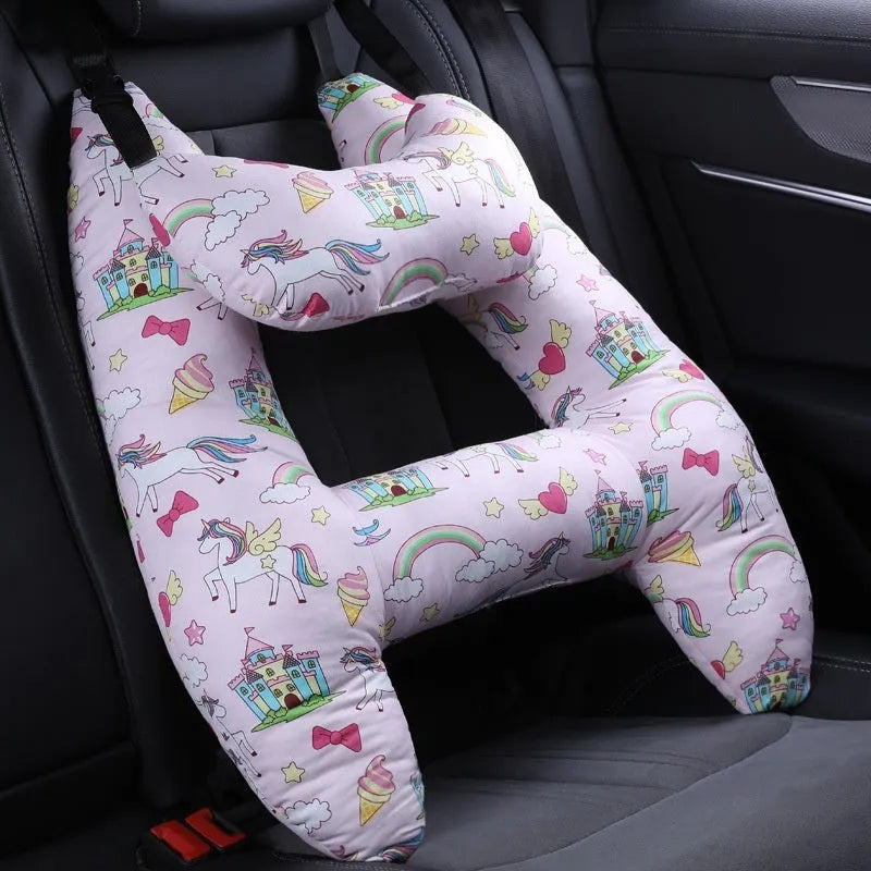 55x70cm car pillow with U-shaped design for headrest mounting and neck support