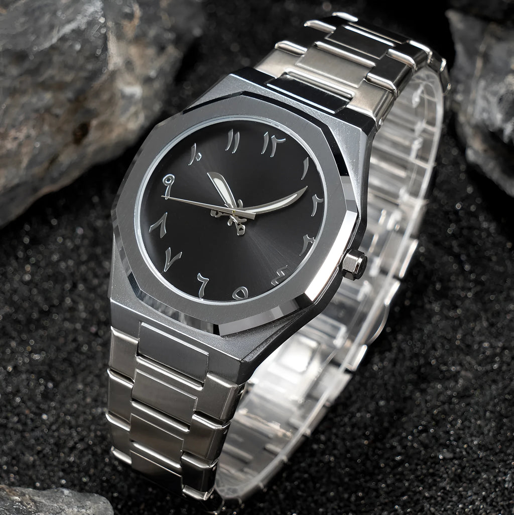 Men's business casual watch with stainless steel strap showing three colour options