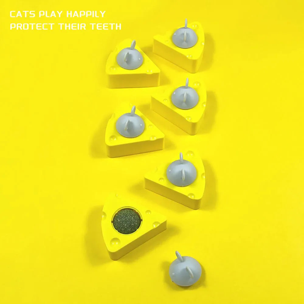 Yellow catnip toy balls with natural silvervine and edible cheese flavour for feline dental care and entertainment