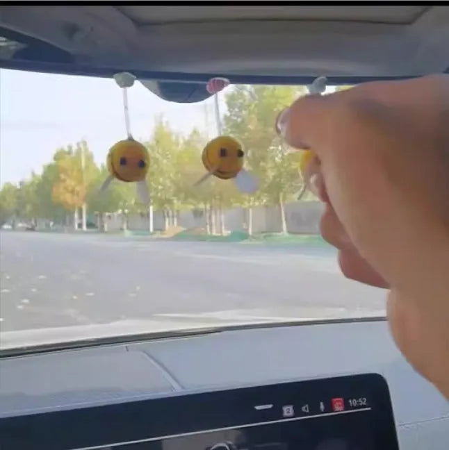Swing Spring Bee car decoration - 3cm cartoon bee ornament with fur ball material