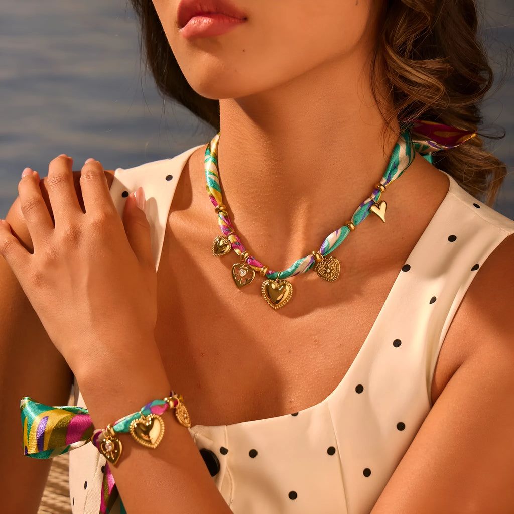 Stainless steel geometric chain jewellery with 18K electroplated finish, available as necklace or bracelet