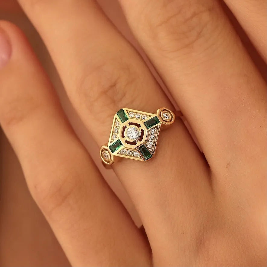 Square geometric emerald diamond ring in lvzuan colour with electroplated finish