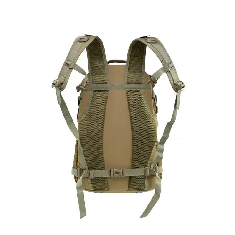 Oxford cloth mountaineering backpack in camouflage colour with air pillow belt system