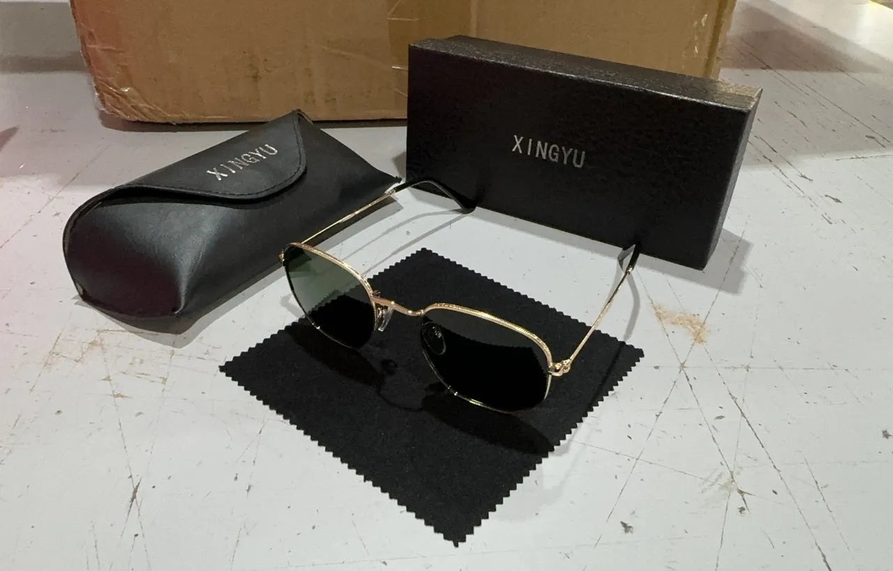 Classic round-frame retro sunglasses for men in multiple colour options with UV protection lenses