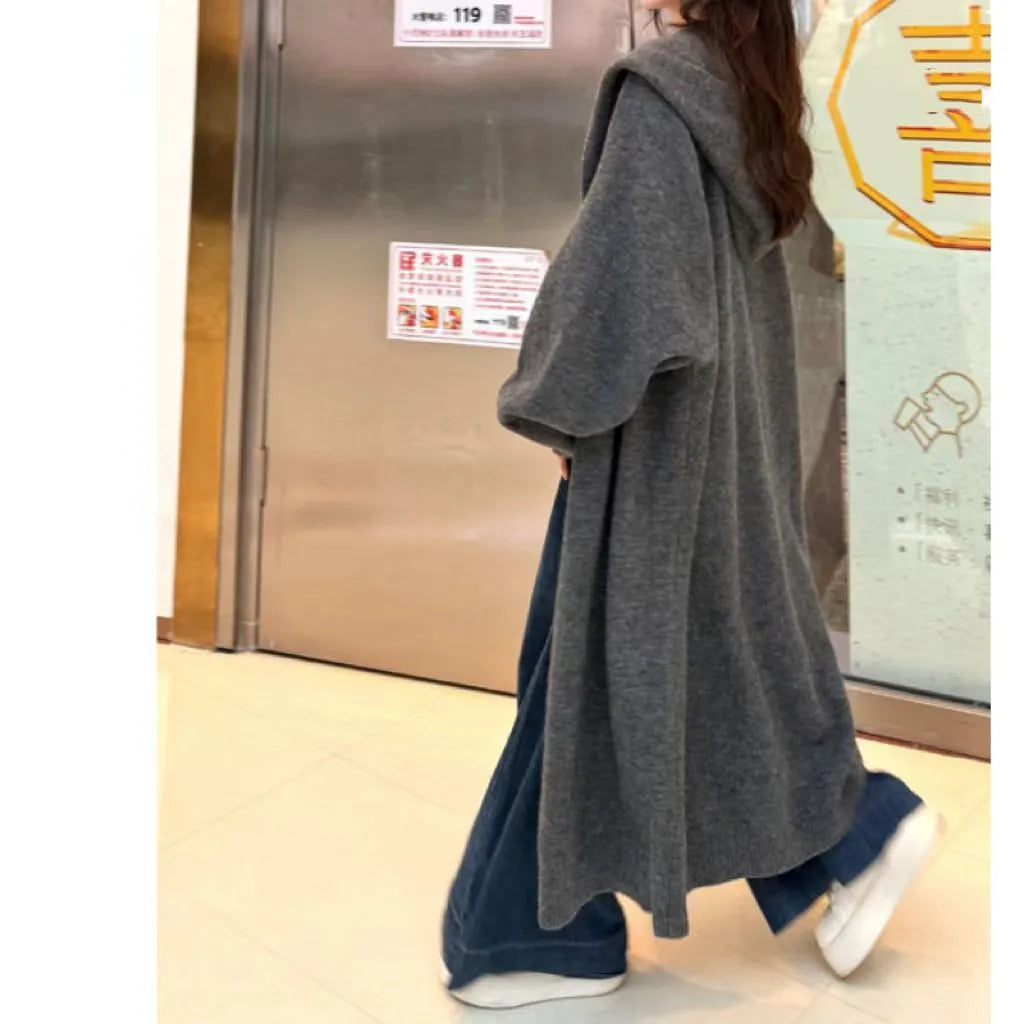 Korean style women's hooded knitted cardigan in wool blend fabric with below-knee length