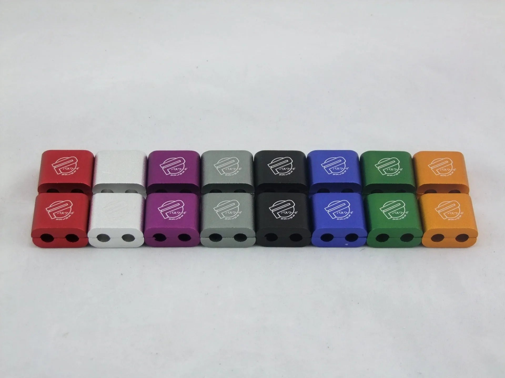Three-piece zinc alloy car modification fastening clamp in multiple colours