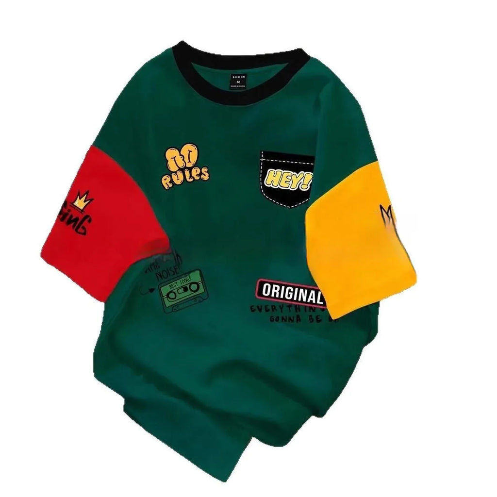 Men's loose-fit casual t-shirt with a printed letter design in a trendy colour.