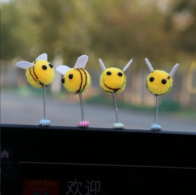 Swing Spring Bee car decoration - 3cm cartoon bee ornament with fur ball material