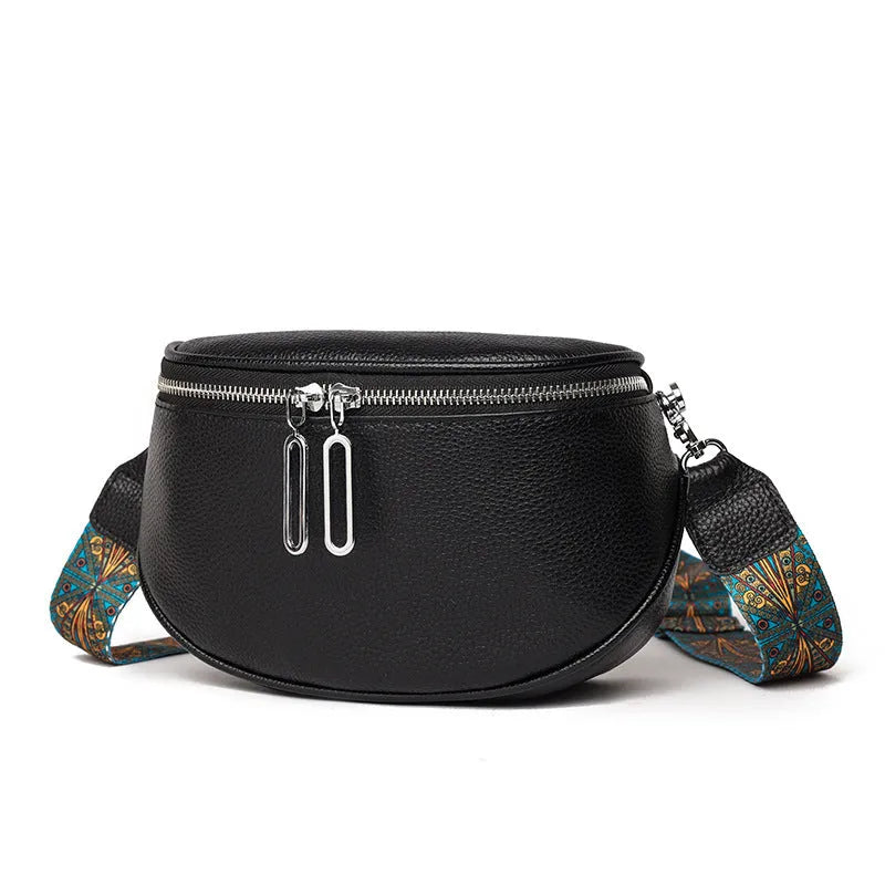 Women's saddle-shaped messenger bag in PU leather with single shoulder strap and sandwich pocket
