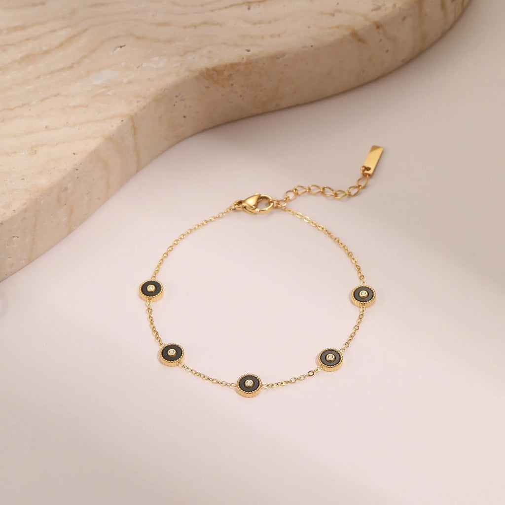 Women's geometric stainless steel bracelet and necklace set with 18K gold plating and fritillary design