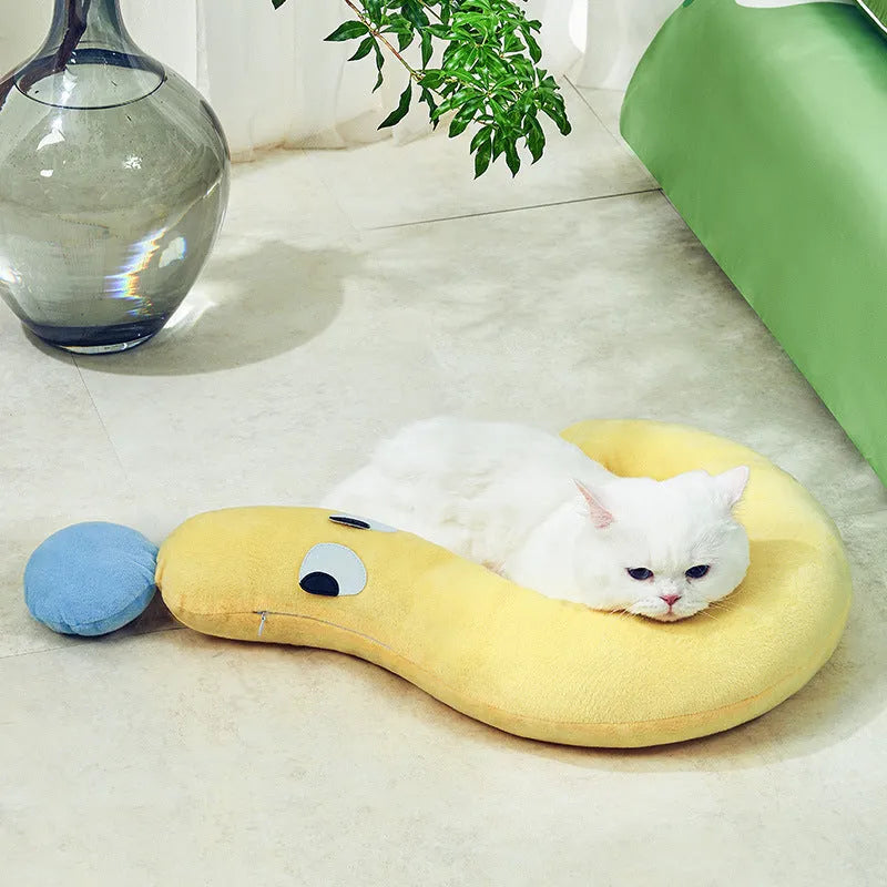 Blue and yellow removable cover pet pillow for cats and dogs, dimensions 62 cm by 39 cm