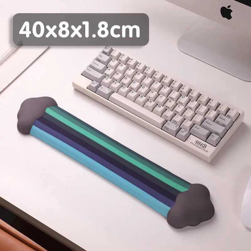 Silica gel wrist rest mouse pad and keyboard support set with pastoral cloud pattern