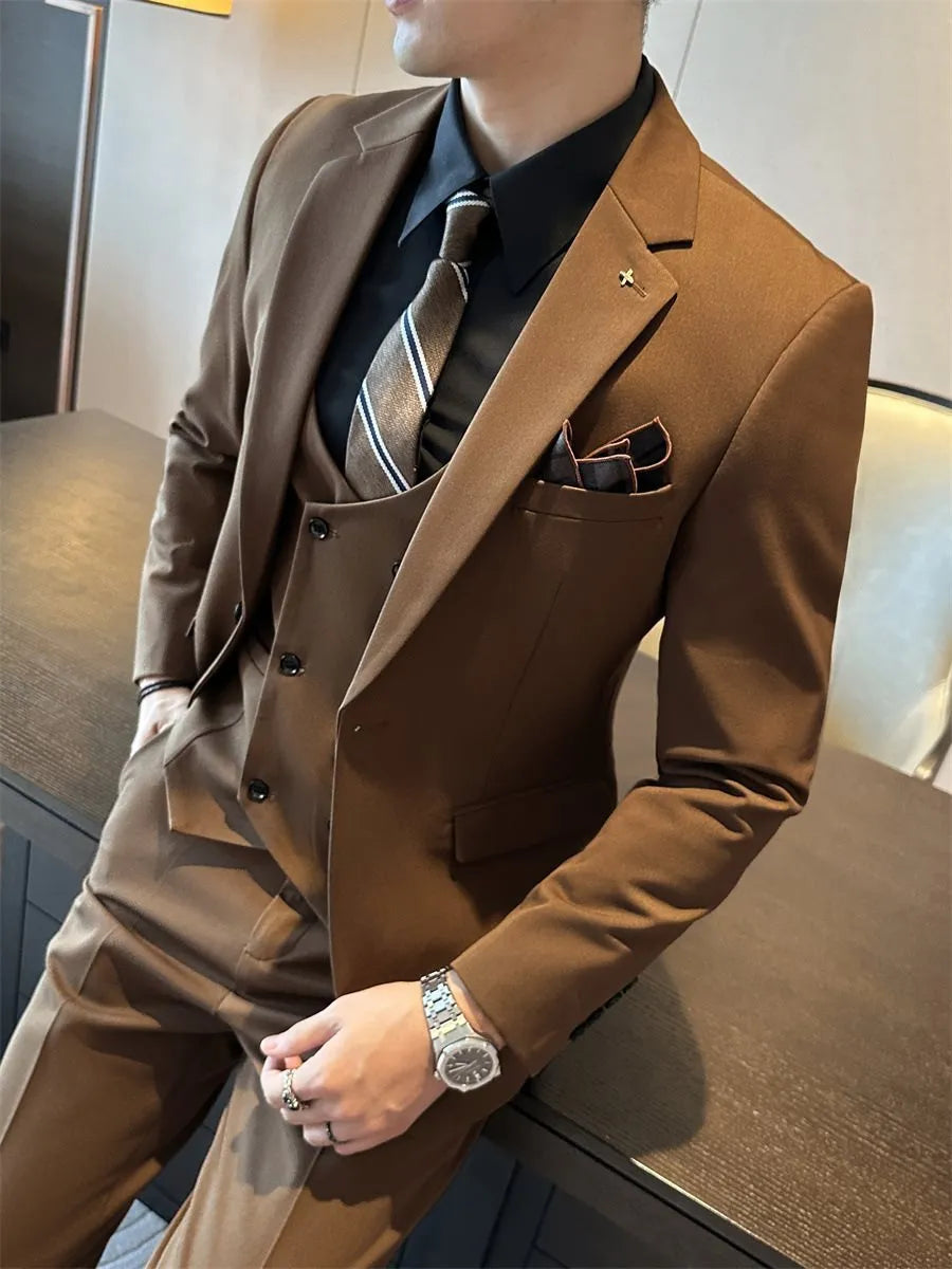 Men's slim fit business blazer in a dark green viscose blend fabric, shown on a model.
