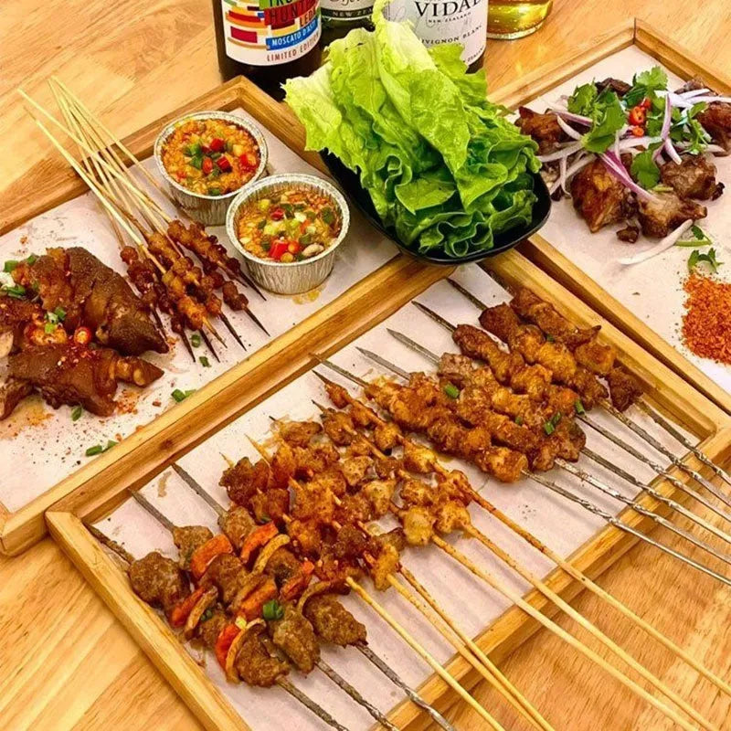Brown bamboo square catering tray with handle for restaurant serving