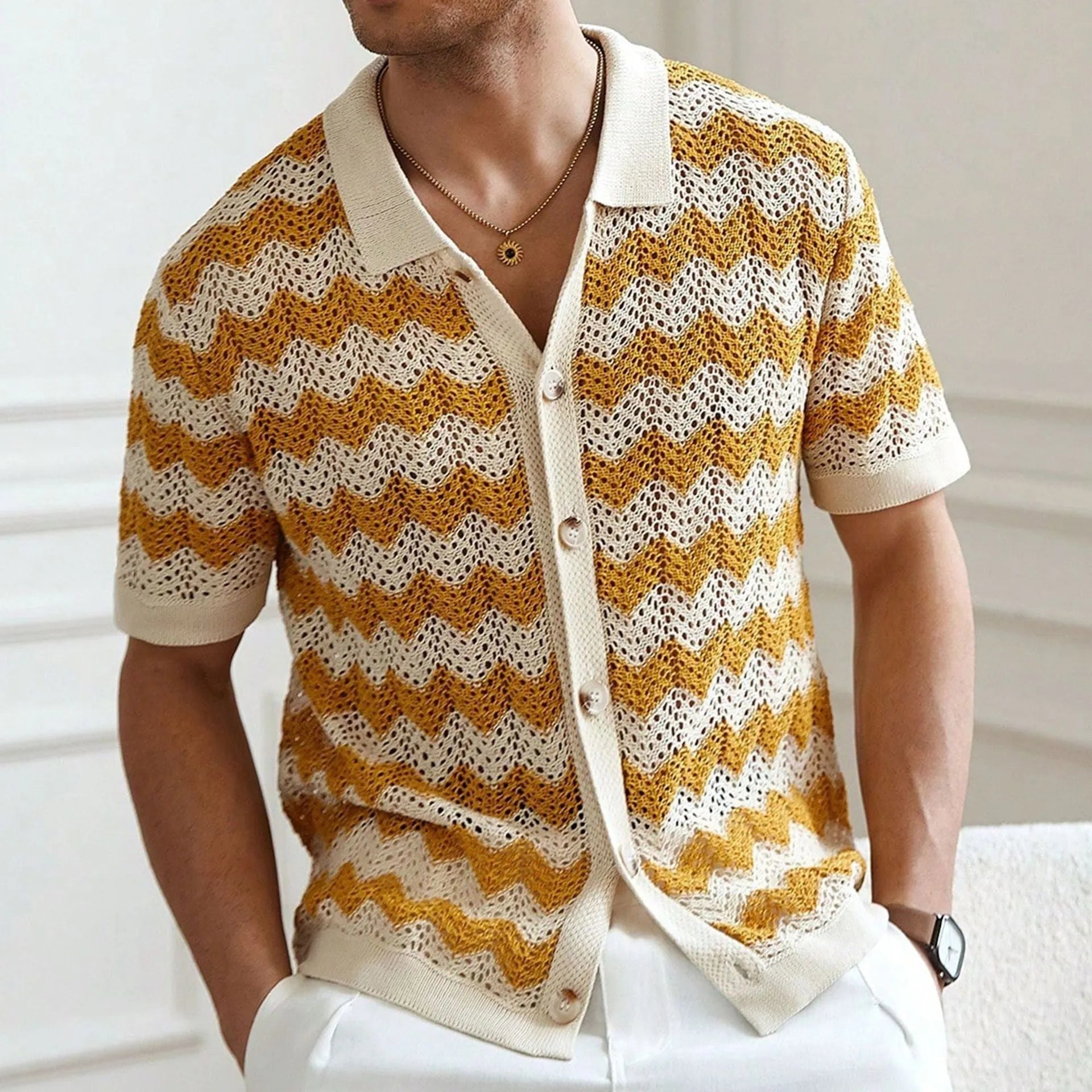 Men's short-sleeve t-shirt with corrugated jacquard texture and flocking detail in yellow, blue, or brown.