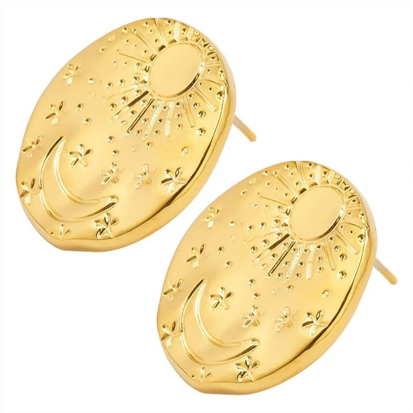 304 stainless steel geometric shell design stud earrings in gold and silver electroplated finish options