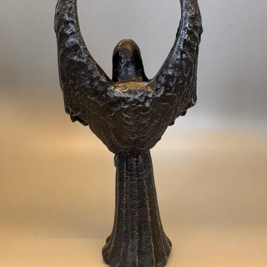 Dark Angel resin statue ornament measuring 6.5cm by 5cm by 17cm tall for gothic décor