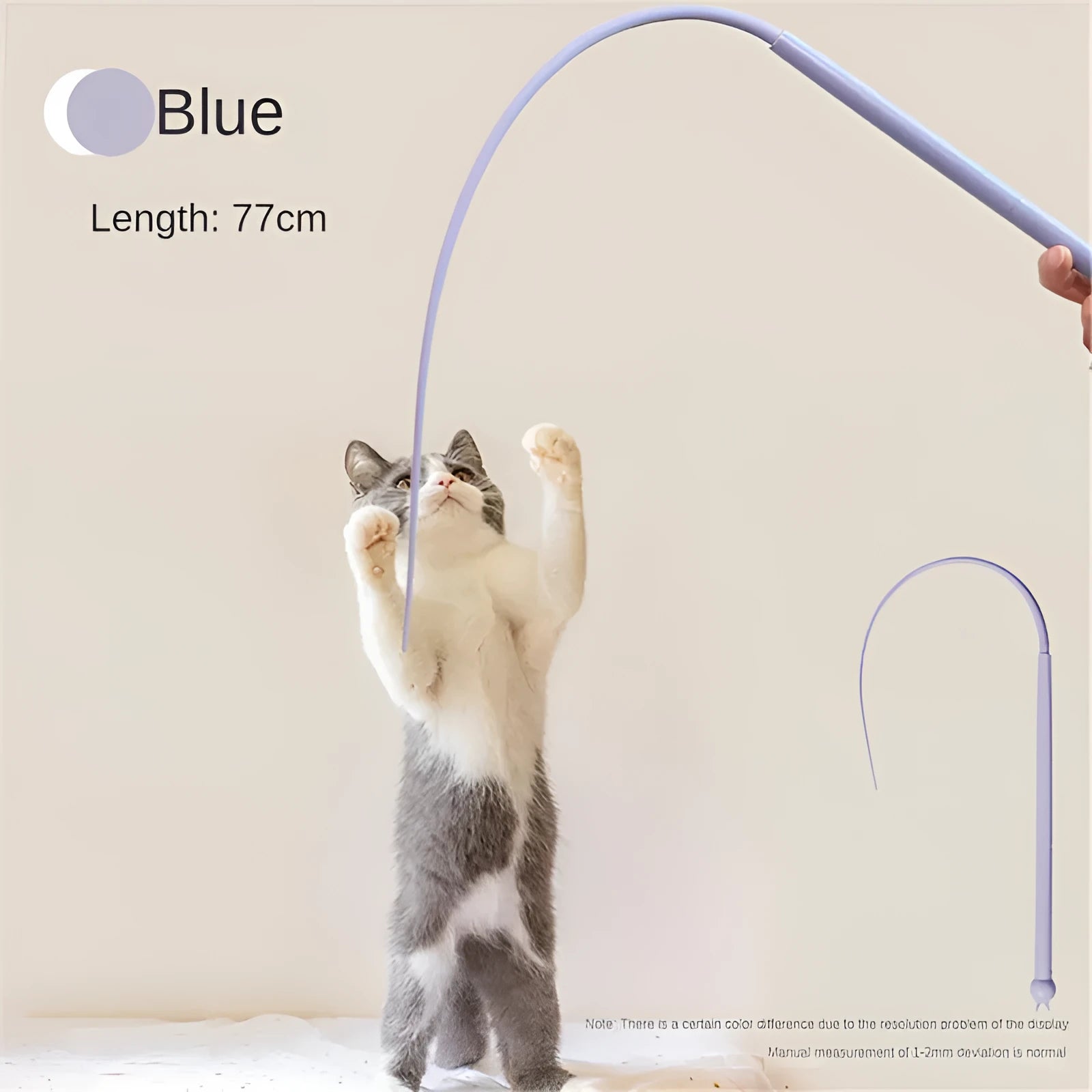 Simulated mouse tail cat toy with blue silicone tail and cat head design handle