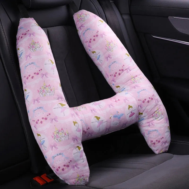 55x70cm car pillow with U-shaped design for headrest mounting and neck support